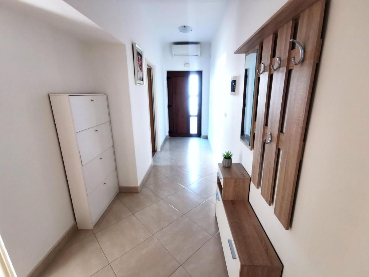Apartament Parun Pula Zewnętrze zdjęcie