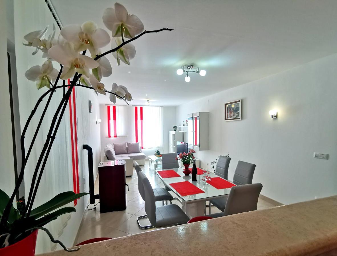 Apartament Parun Pula Zewnętrze zdjęcie